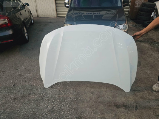 2019/2024 FORD FOCUS BEYAZ MOTOR KAPUTU ORJINAL BOYASIZ