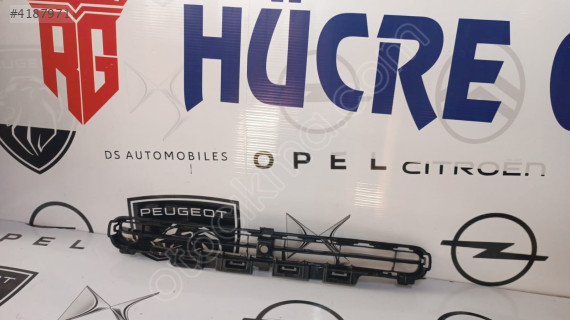 CİTROEN C5 AİRCROSS ÖN TAMPON ÜST IZGARASI 98267487XT 9826748777