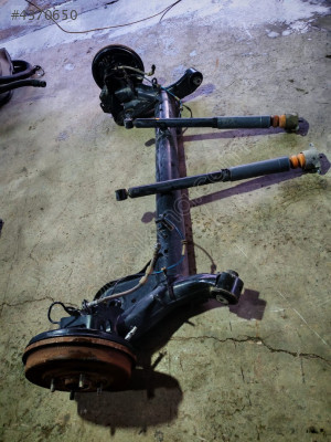 COURIER 2020 2024 SÖKME DOLU ARKA DINGIL TAISYICI AMARTİSÖR