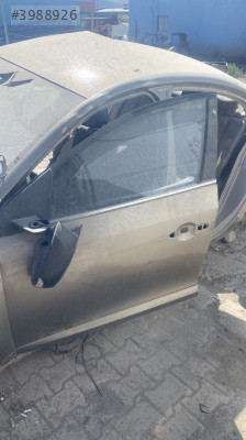Renault fluence sol ön kapı