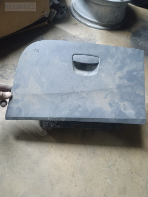 Seat torpido kapağı