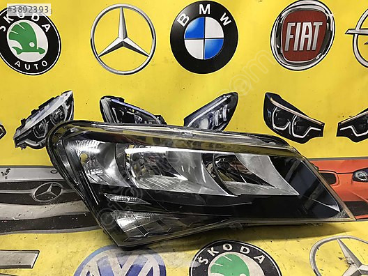 SKODA SÜPER B HLOJEN SAĞ FAR ORJİNAL ÇIKMA