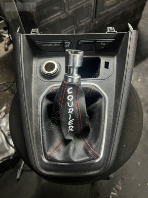 FORD COURİER ÇIKMA VİTES KOLU