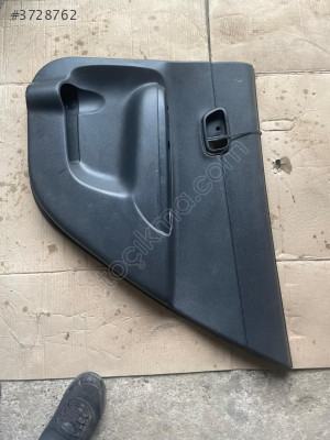 Hyundai Accent era sağ arka kapı döşemesi orijinal temiz