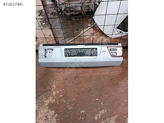 BMW X5 2002 ALT BAGAJ KAPAĞI 05305115921