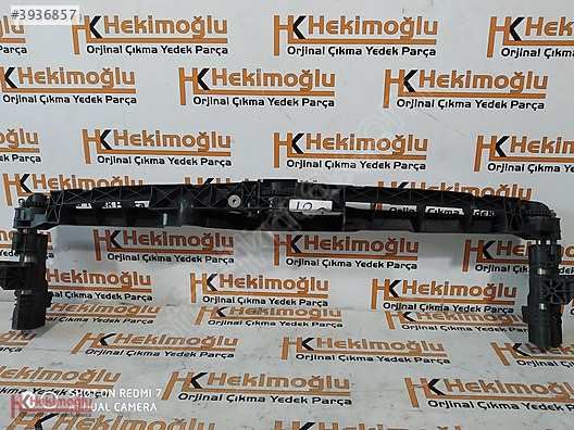 MERCEDES RADYATÖR ÜST PANEL BAKALİTİ ( PLASTİĞİ A 212 880 14 03