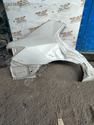 2013-2018 Toyota Corolla Arka Çamurluk Çıkma Parça