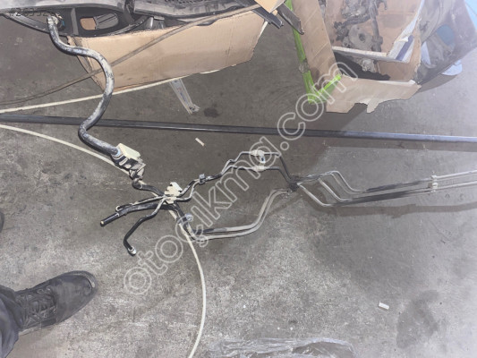 2013/2018 toyota corolla benzin deposu hortumları