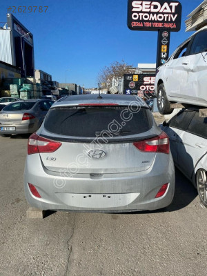 2015 HYUNDAİ İ30 KOMPLE ARKA SET TAKIM