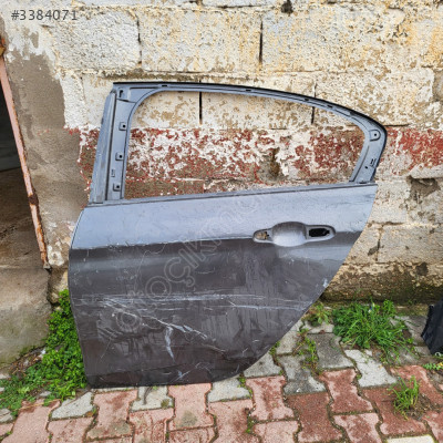 Fiat egea sol arka kapi orjinal