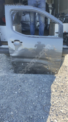 PEUGEOT RİFTER SAĞ ÖN KAPI ORİJİNAL ÇIKMA PEJO