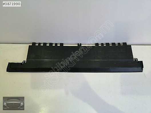 MERCEDES W206 C SERİSİ RADYATÖR ALT BRAKETİ 2065050300