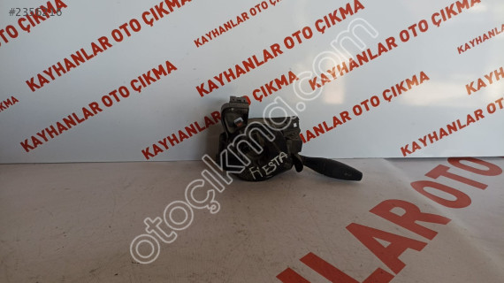 FORD FİESTA SİLGİ SİNYAL KOLU KAYHANLAR OTO ÇIKMA