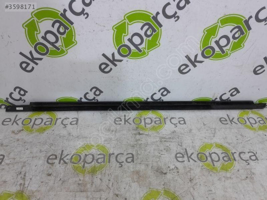 BMW 3 SERİSİ 2019 2023 G20 SAĞ ÖN PENCERE ÇITASI 7465150