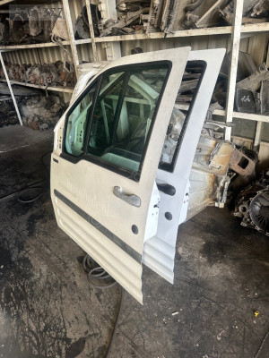 Ford Connect Çıkma Sol Ön Kapı
