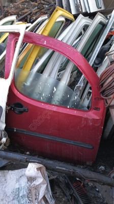 Fiat doblo sağ ön kapı