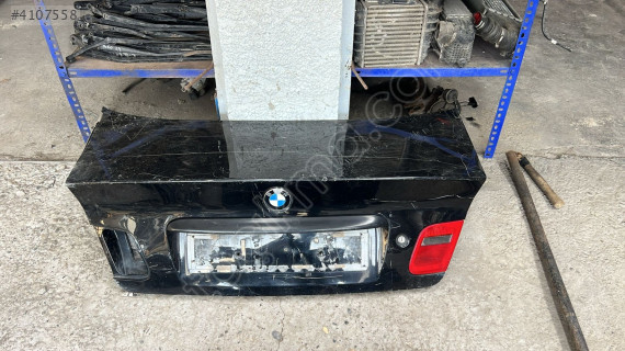 Bmw e46 hatasız bagaj dolu
