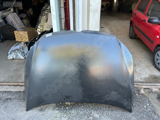 VOLKSWAGEN GOLF 7 MOTOR KAPUTU YANSANAYİ SIFIR