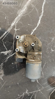 AUDİ A3 ÖN CAM SİLECEK MOTORU