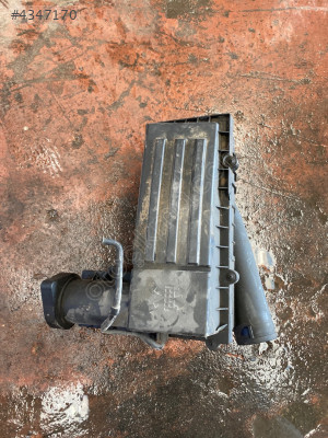 VOLKSWAGEN 1.5 HAVA FİLTRE KUTUSU