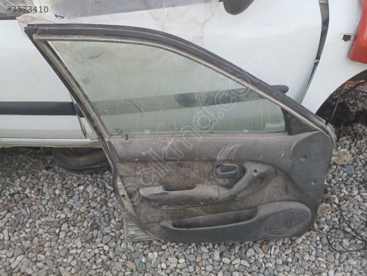 Hyundai Accent yumurta kasa sol ön kapi kilidi