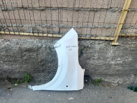 2024 Courier sol ön çamurluk