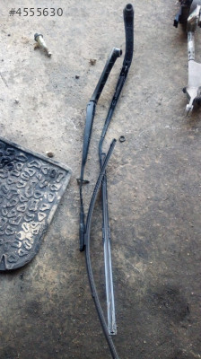 RENAULT KOLEOS SILGI KOLLARI ÇEVİK OTO ÇIKMA