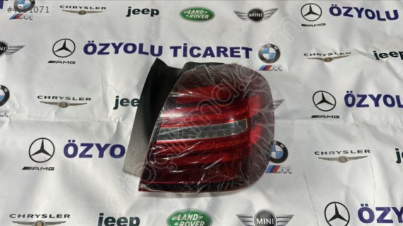 Mercedes W156 GLA Sağ Arka Dış Stop A1569068400