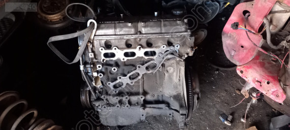 Çıkma mazda 323 1.6 komple motor