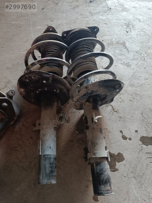 543029535R Renault Megane 4 sağ sol ön amösor