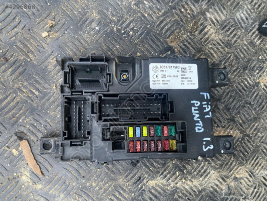 FİAT PUNTO 1.3 DİZEL SİGORTA KUTUSU