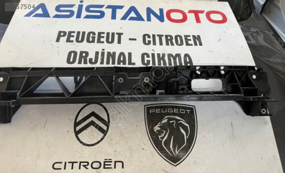Peugeot rifter  çıkma ön panel asistan oto