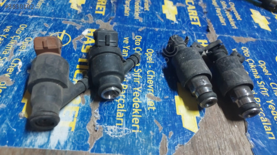 Çıkma Opel Astra G Enjektör