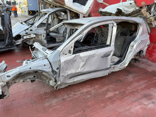 Opel Astra H SOL ÖN PODYE HURDA BELGELİ PARÇASATILIKTIR