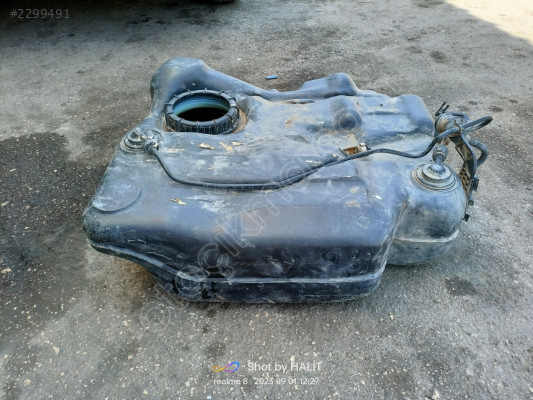 2004 focus yakıt deposu