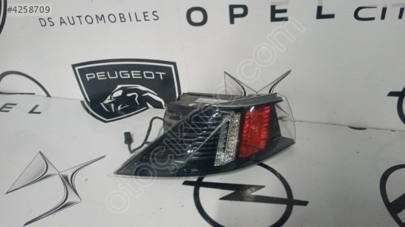 Peugeot 508 Sol Arka Dış Stop ORJİNAL 9813508580