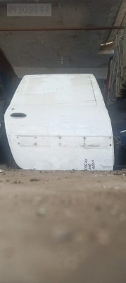 DACİA LOGAN SAĞ ARKA  KAPI