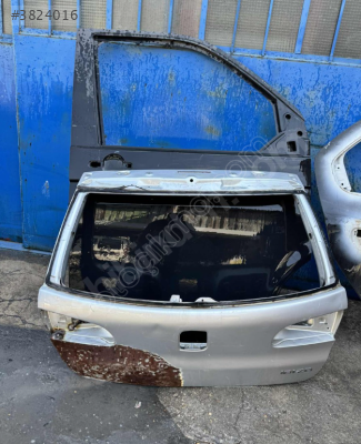 SEAT İBİZA BAGAJ KAPAĞI EYUPCAN OTO'DA
