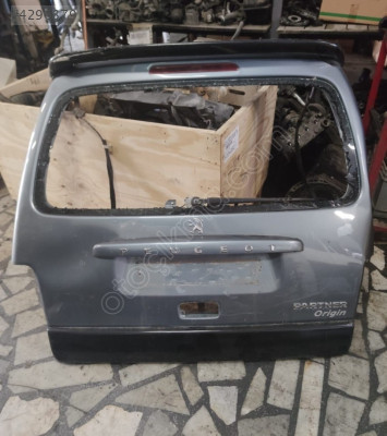 2011 PEUGEOT PARTNER BAGAJ KAPAĞI