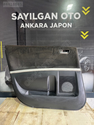 Toyota Verso sol arka kapı döşemesi