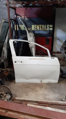 VOSWAGEN GOLF 7 SAĞ ÖN KAPI