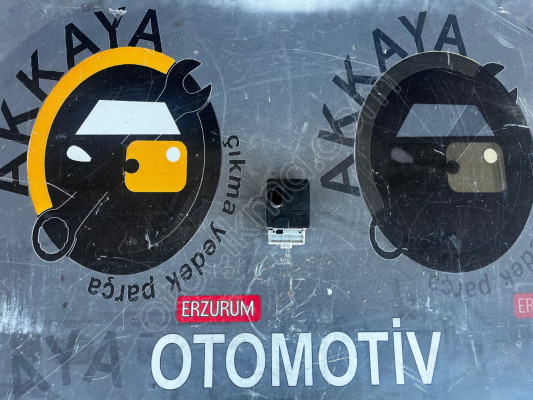 487004399R Clio 4 Direksiyon Kolon Kilidi Çıkma Orjinal