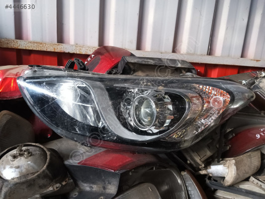 Hyundai i30 sol ön far