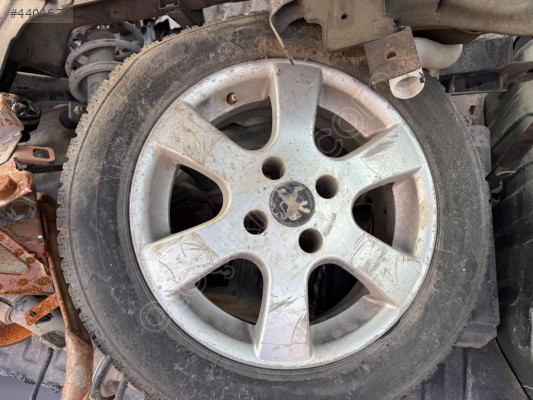 CİTROEN BERLİNGO JANT LASTİK ORJİNAL ÇIKMA