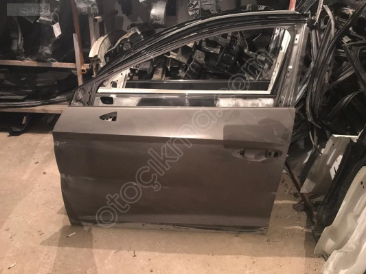 SEAT LEON SOL ÖN KAPI 2015-2017