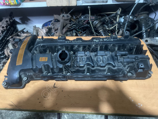 BMW 750 740İL KÜLBÜTÖR KAPAĞI ORİJİNAL SÖKME