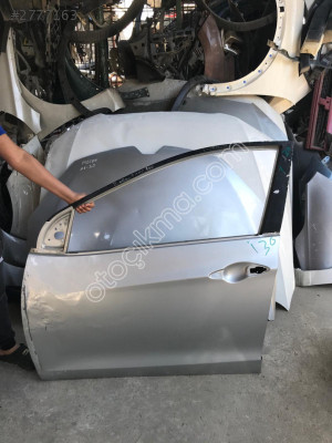 2015 Hyundai i30 çıkma ön sol kapı