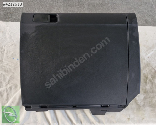 VOLKSWAGEN T- ROC 2023 TORPİDO CEPLİK 2GA857101 VAG