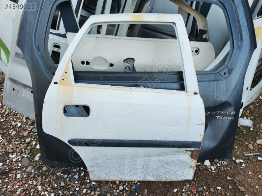 2002 OPEL CORSA SAĞ ARKA KAPI