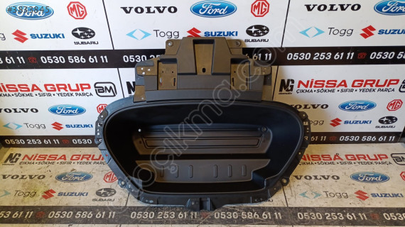 VOLVO C40-XC40 ÖN KAPUT HAVUZU ORJİNAL ÇIKMA YEDEK PARÇA